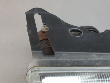 PHARE DROIT CITROEN SAXO
