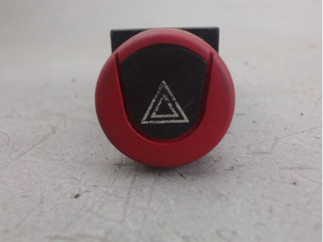BOUTON DE WARNING PEUGEOT 306