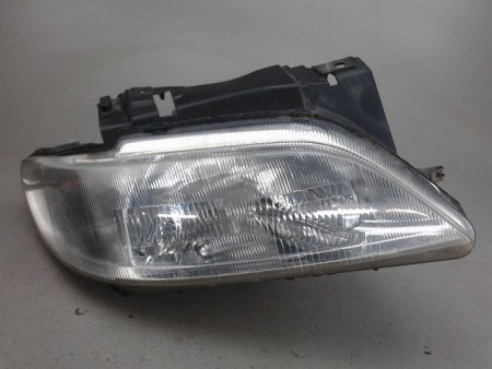PHARE DROIT CITROEN XSARA
