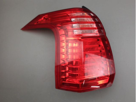 FEU ARRIERE DROIT PEUGEOT 5008