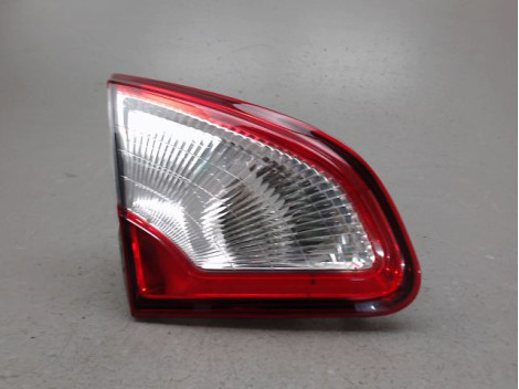 FEU ARRIERE INTERIEUR DROIT NISSAN QASHQAI