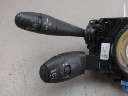 BLOC COMMODOS PEUGEOT 5008