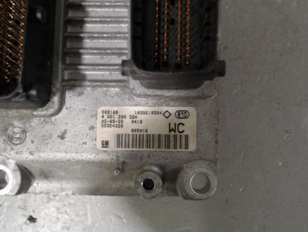 CALCULATEUR MOTEUR OPEL CORSA