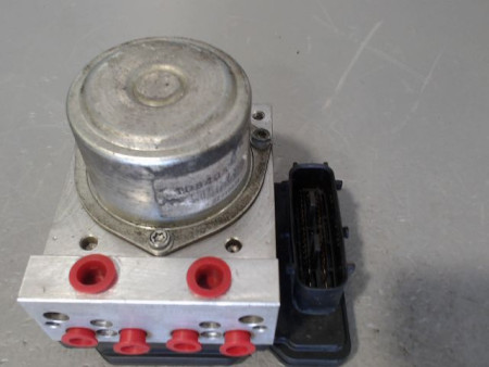 UNITE HYDRAULIQUE ABS NISSAN JUKE