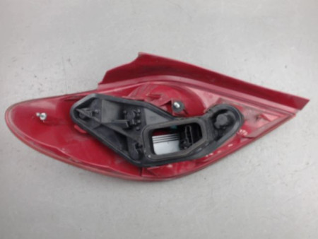 FEU ARRIERE DROIT PEUGEOT 207