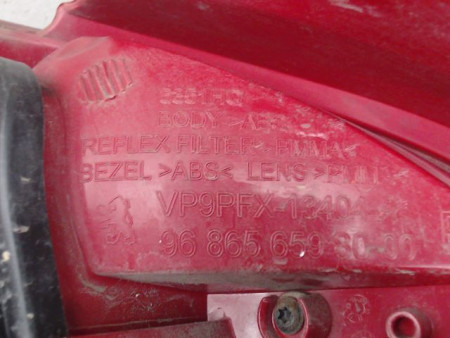 FEU ARRIERE DROIT PEUGEOT 207