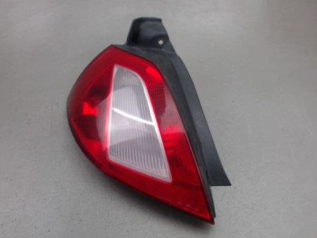 FEU ARRIERE GAUCHE  RENAULT MEGANE