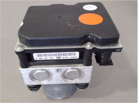 UNITE HYDRAULIQUE ABS TOYOTA VERSO
