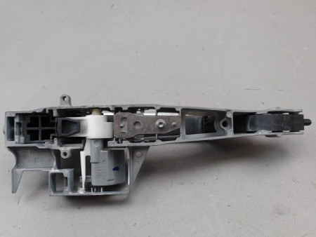 POIGNEE EXTERIEURE PORTE AVANT DROIT PEUGEOT 5008