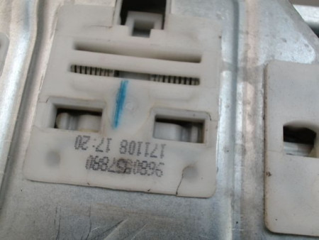 MECANISME LEVE-GLACE AVANT DROIT CITROEN BERLINGO