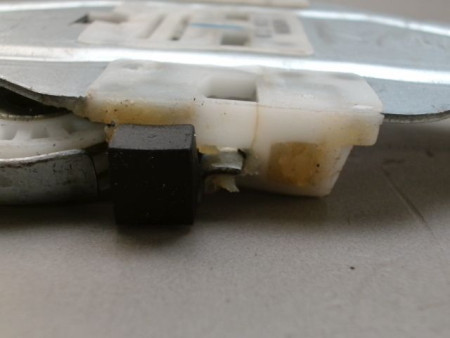 MECANISME LEVE-GLACE AVANT DROIT CITROEN BERLINGO