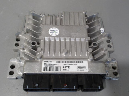 CALCULATEUR MOTEUR FORD FOCUS