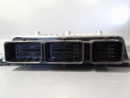 CALCULATEUR MOTEUR FORD FOCUS
