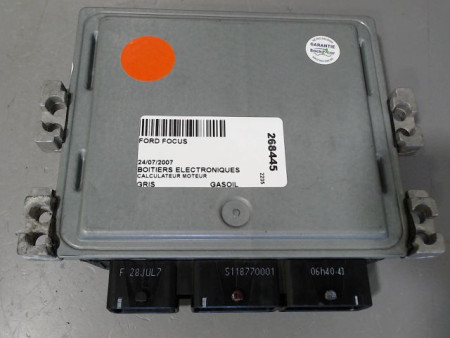 CALCULATEUR MOTEUR FORD FOCUS
