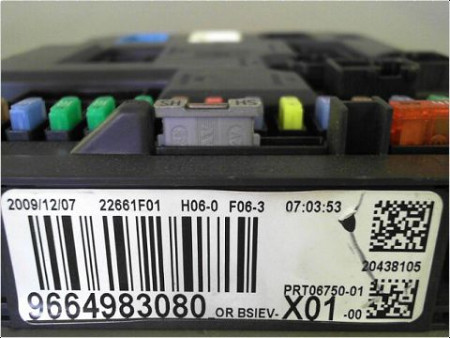 BOITIER GESTION HABITACLE PEUGEOT 207 06-13