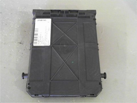 BOITIER GESTION HABITACLE PEUGEOT 207 06-13