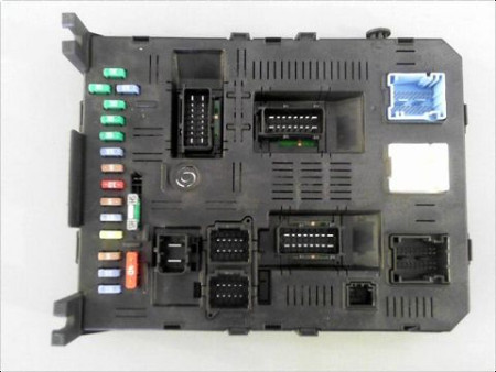 BOITIER GESTION HABITACLE PEUGEOT 407 2004-2008