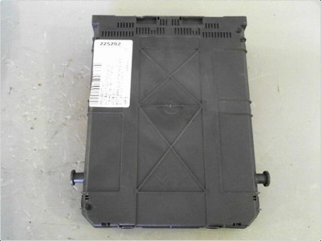 BOITIER GESTION HABITACLE PEUGEOT 207 SW 2007-2013