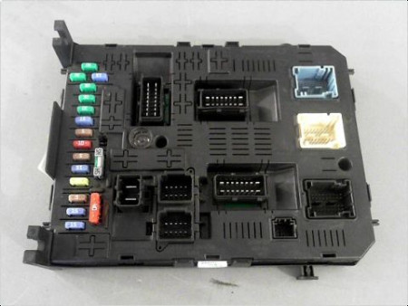BOITIER GESTION HABITACLE CITROEN C5 II TOURER 2008-