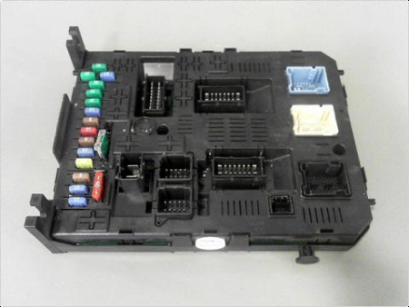 BOITIER GESTION HABITACLE PEUGEOT 308 2007-2011