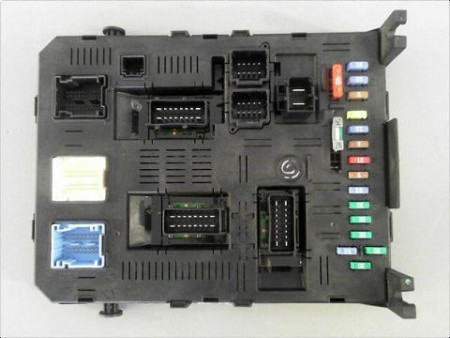 BOITIER GESTION HABITACLE PEUGEOT 307 2005-2007