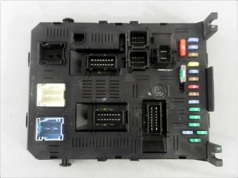 BOITIER GESTION HABITACLE CITROEN C5 PH2 2004-2008