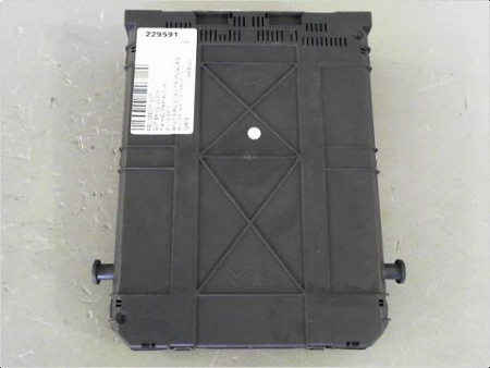 BOITIER GESTION HABITACLE PEUGEOT 207 2011-