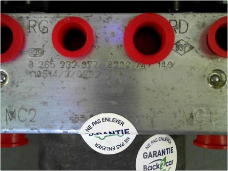 UNITE HYDRAULIQUE ABS RENAULT CLIO III PH.2 09-14