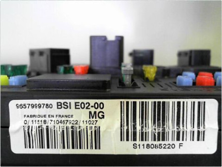 BOITIER GESTION HABITACLE PEUGEOT 206+ 09-13