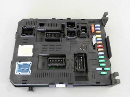 BOITIER GESTION HABITACLE PEUGEOT 307 2005-2007