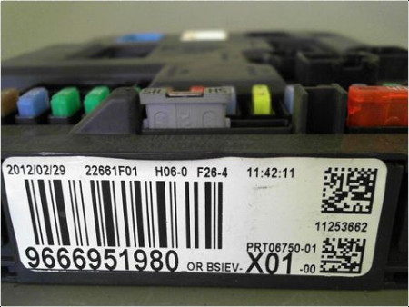 BOITIER GESTION HABITACLE PEUGEOT 207 2011-