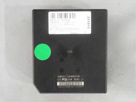 BOITE A FUSIBLES RENAULT MEGANE III 08-12