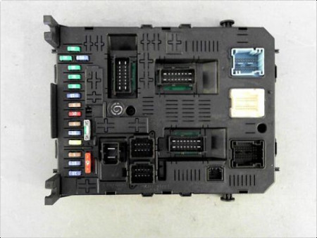 BOITIER GESTION HABITACLE CITROEN C4 PH2 08-10
