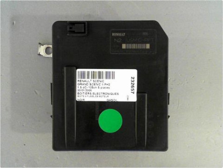 BOITE A FUSIBLES RENAULT GRAND SCENIC II PH2 06-09