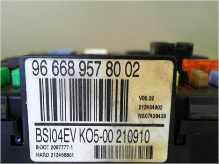 BOITIER GESTION HABITACLE PEUGEOT 308 2007-2011