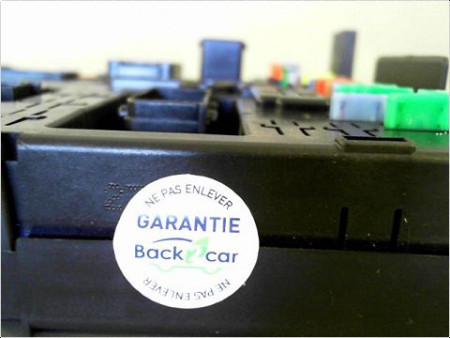 BOITIER GESTION HABITACLE PEUGEOT 308 2007-2011