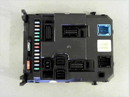 BOITIER GESTION HABITACLE CITROEN DS3 PH2 14-20