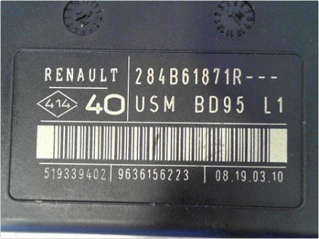 BOITE A FUSIBLES RENAULT MEGANE III 08-12