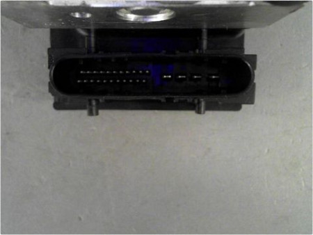 UNITE HYDRAULIQUE ABS RENAULT CLIO III PH.2 09-14