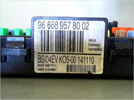 BOITIER GESTION HABITACLE PEUGEOT 308 2007-2011