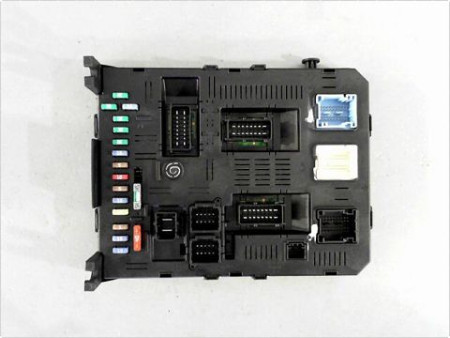 BOITIER GESTION HABITACLE PEUGEOT 407 COUPE 05-11
