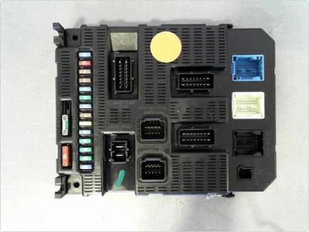 BOITIER GESTION HABITACLE PEUGEOT 207 5P