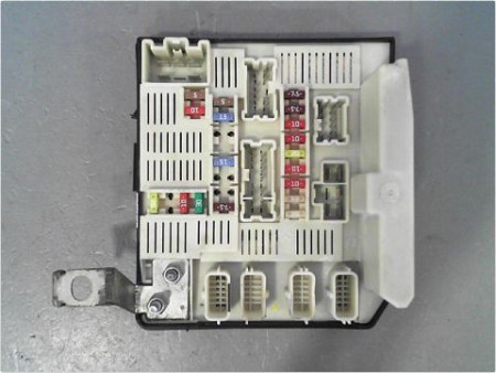 BOITE A FUSIBLES RENAULT GRAND SCENIC II PH2 06-09