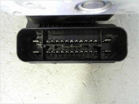 UNITE HYDRAULIQUE ABS VOLKSWAGEN GOLF V 2003-2009
