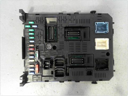 BOITIER GESTION HABITACLE PEUGEOT 308 2007-2011