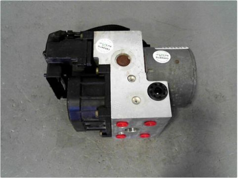 UNITE HYDRAULIQUE ABS TOYOTA YARIS 2003-2005