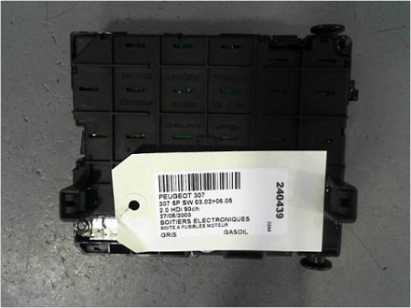 BOITE A FUSIBLES PEUGEOT 307 SW 02-05