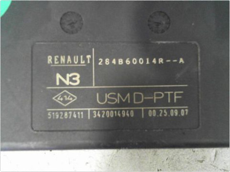 BOITE A FUSIBLES RENAULT LAGUNA III 07-10
