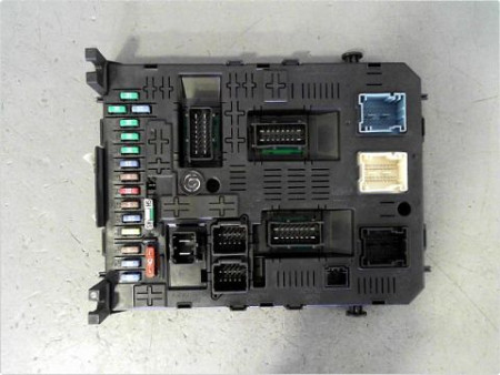 BOITIER GESTION HABITACLE PEUGEOT PARTNER FGT LONG 08-