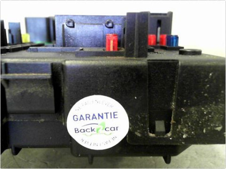 BOITE A FUSIBLES PEUGEOT 307 2001-2005